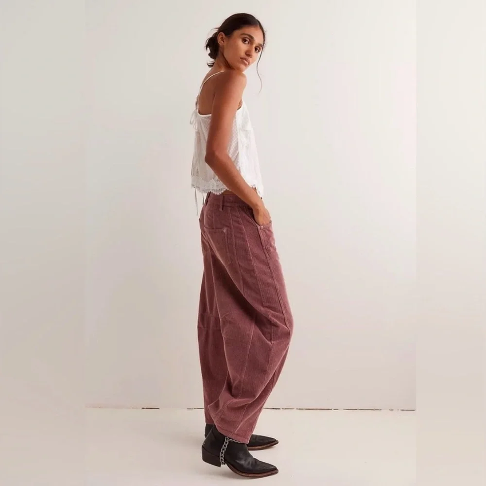 NWT. Free People Good Luck Mid-Rise Cord Barrel Jeans. Withered Rose 25, 26 - Picture 4 of 6
